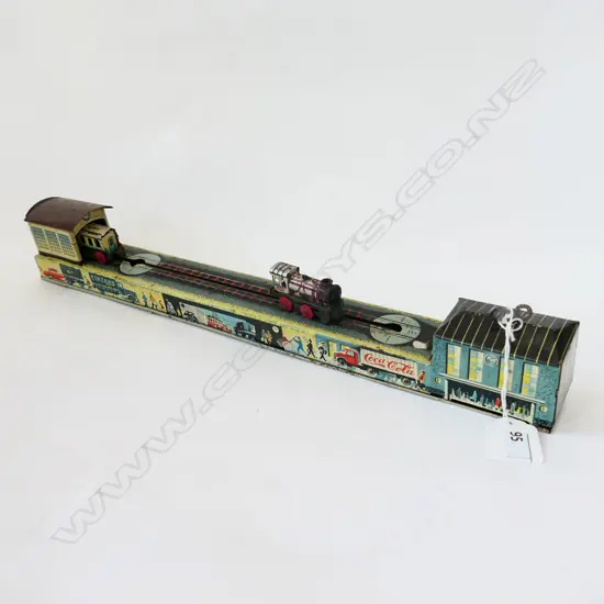 ARNOLD WIND UP TIN PLATE TRAIN & TRACKS - MADE IN WEST GERMANY. WORKING. L. 375MM